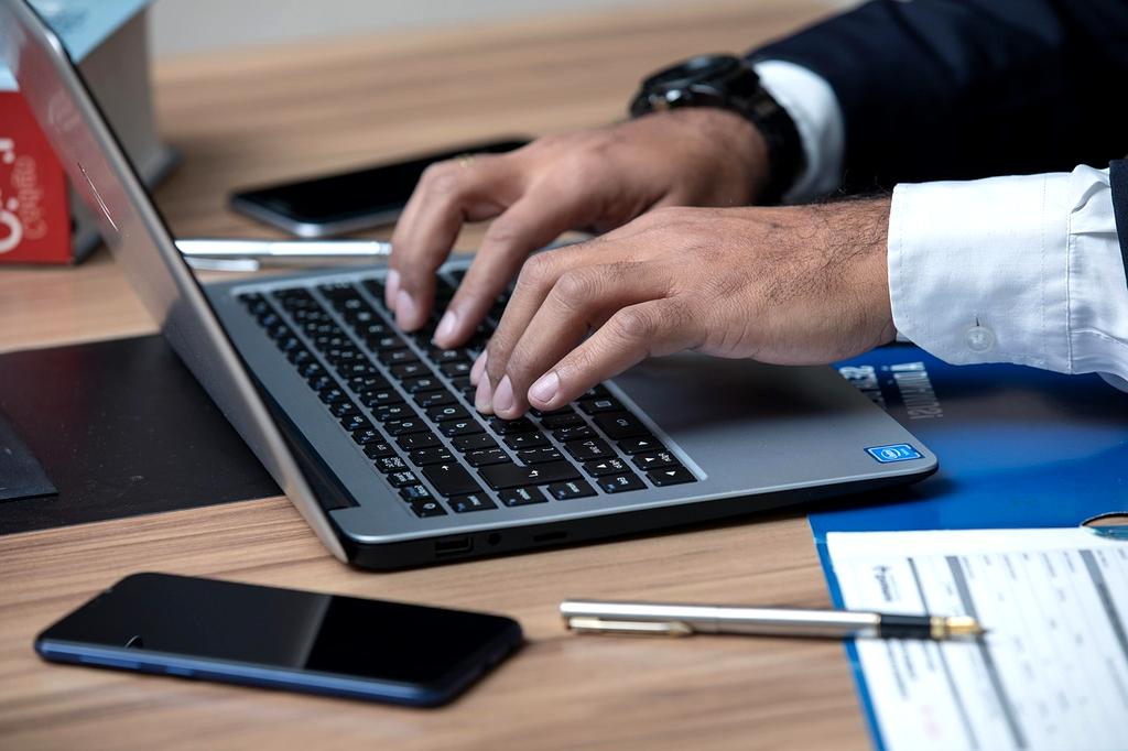 Ticaret ve Şirketler Hukuku Hizmeti